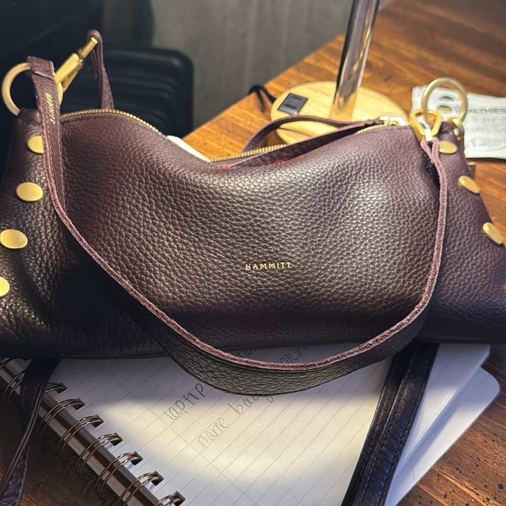 !!! SOLD!!!
Hammitt Kyle brand new beautiful bag. Color is discontinued.
